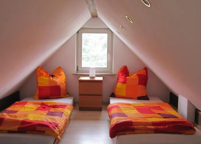 Ferienwohnung Im Gruenen Von Dresden