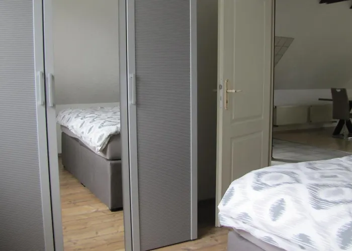 Ferienwohnung Im Gruenen Von Dresden